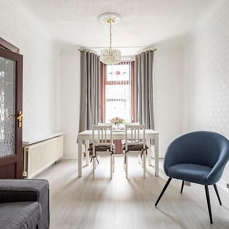 Central Belfast Town House Екстериор снимка